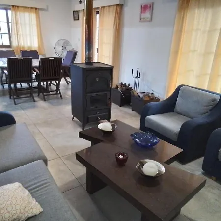 Kampi Double Storey House In The Village Lodge *