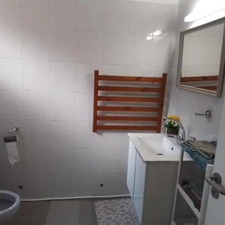 Lodge Kampi Double Storey House In The Village