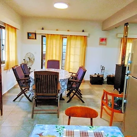 Kampi Double Storey House In The Village
