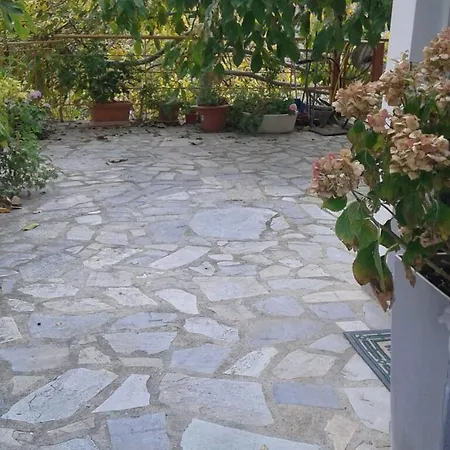 Kampi Double Storey House In The Village * Никосия