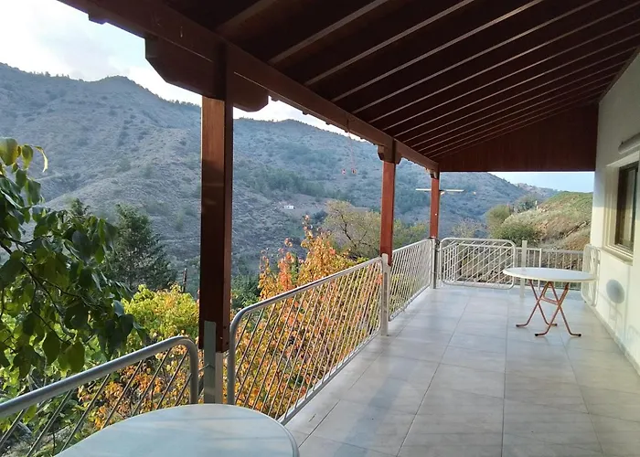 Kampi Double Storey House In The Village Lodge Nicosia