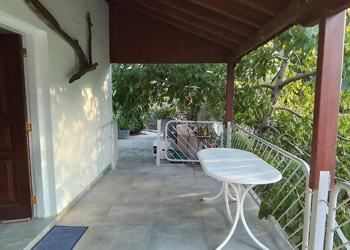 Lodge Kampi Double Storey House In The Village