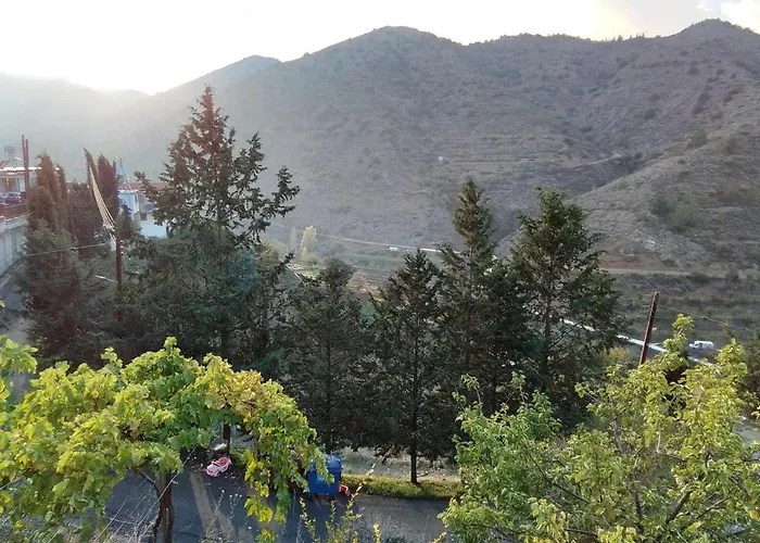 Lodge Kampi Double Storey House In The Village Nicosia