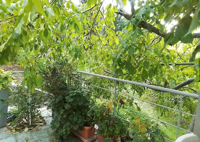 Kampi Double Storey House In The Village