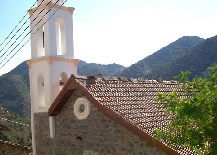 Kampi Double Storey House In The Village Jaktstuga *