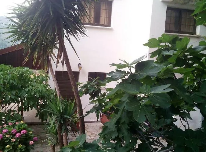 Jaktstuga Kampi Double Storey House In The Village Nicosia